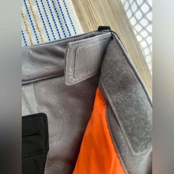 Fabletics Womens Snow Ski Pants Black/ Gray Sz 8 Lined  Kick Flare Zipper - Picture 12 of 17